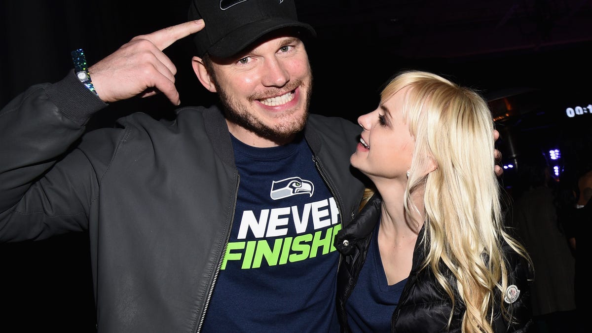 12 celebrity fans of the Seattle Seahawks