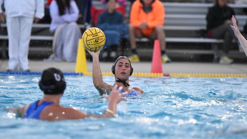 No. 9 Women’s Water Polo Sweeps Opponents in Home Mini Tournament
