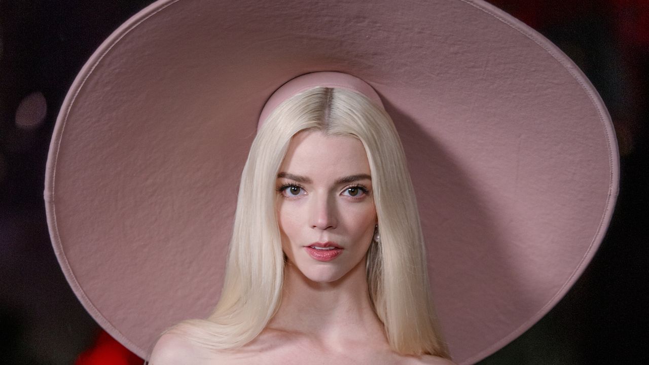Anya Taylor-Joy Updates Princess Peach’s Wardrobe With Jacquemus and a Gigantic Hat