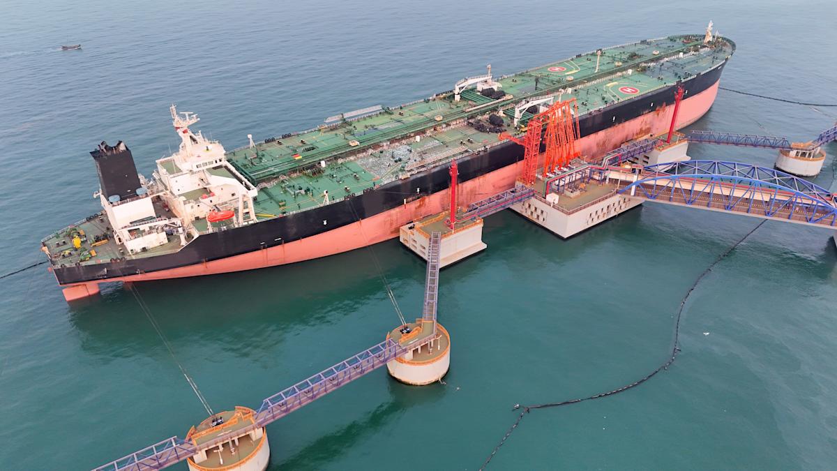 Dow, S&P 500, Nasdaq surge after Trump indicates flexibility on Hormuz, says war won’t last ‘much longer’