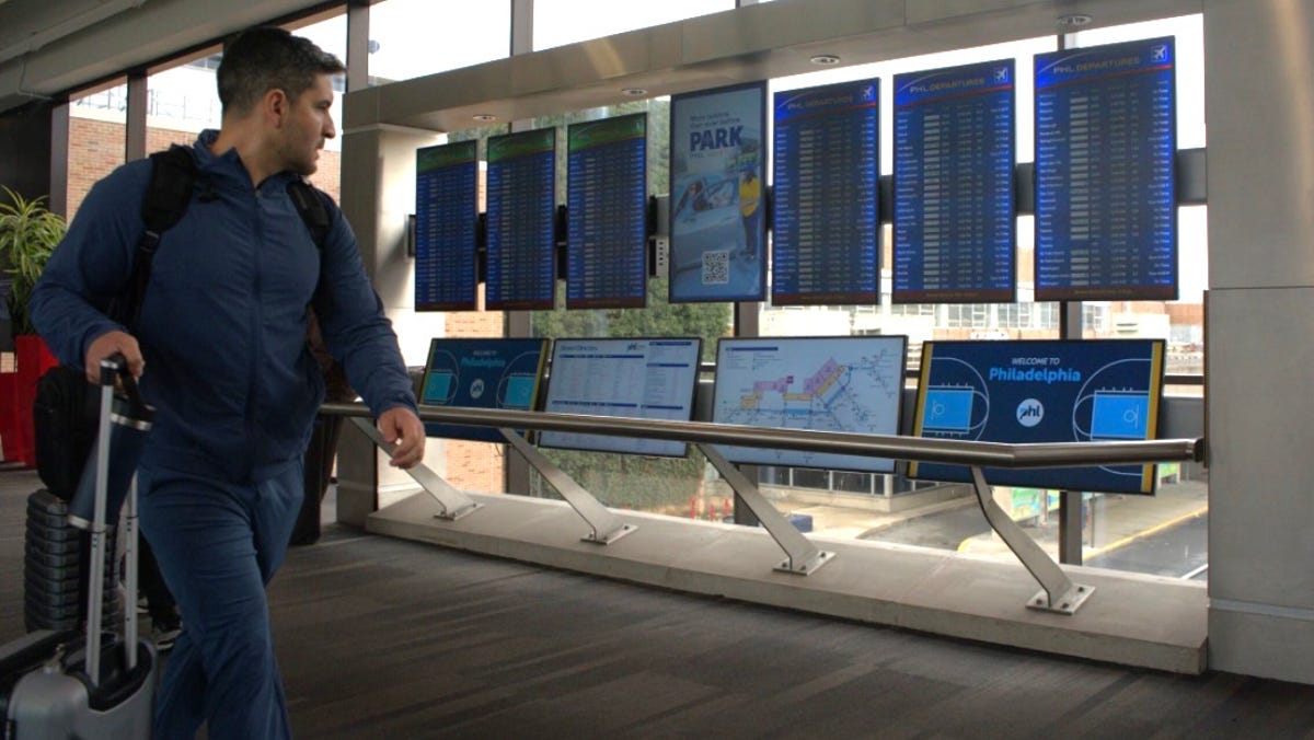 PHL airport wait times today. How busy is Philadelphia International?