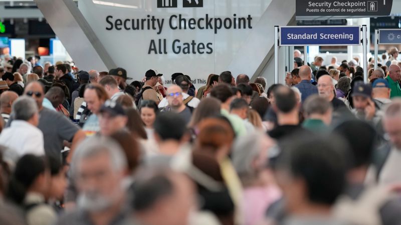 Houston’s Bush Airport has had some of the worst TSA wait times. Here’s why