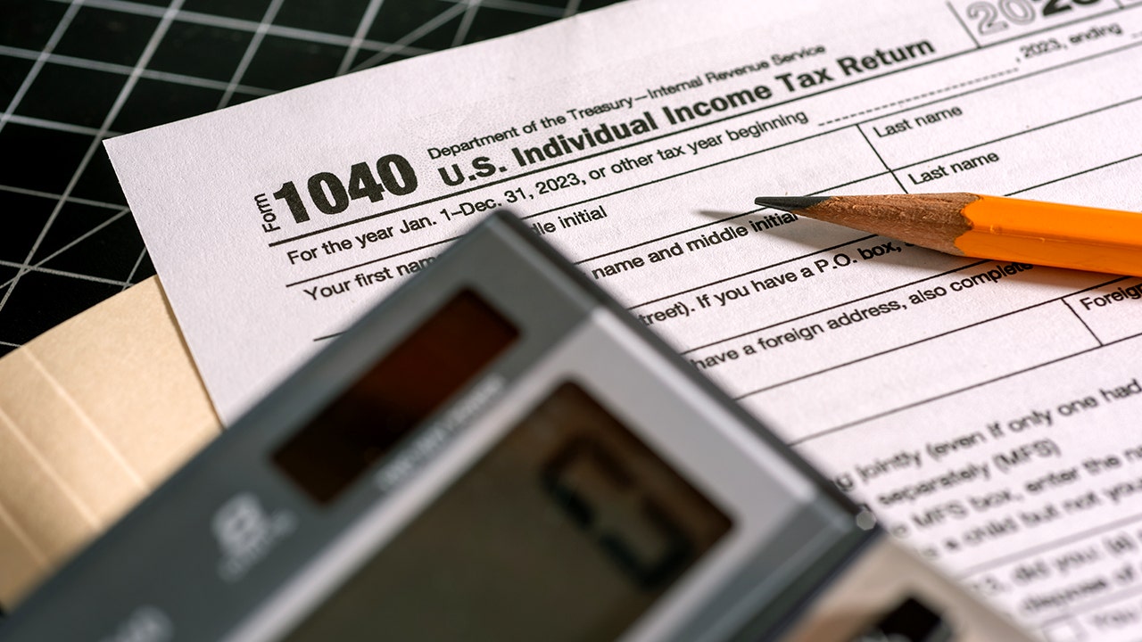 Common tax mistakes that cost taxpayers more money during filing season