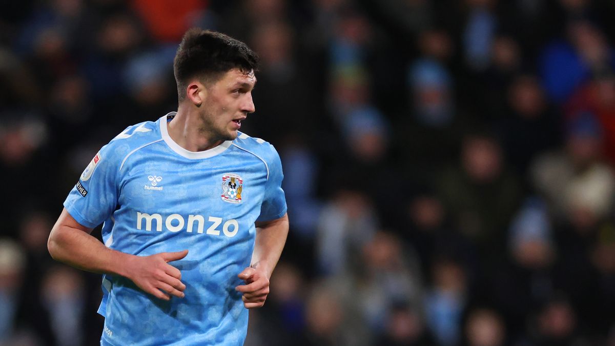 Four changes – one forced by injury – as Frank Lampard names his Coventry City side to face Hull