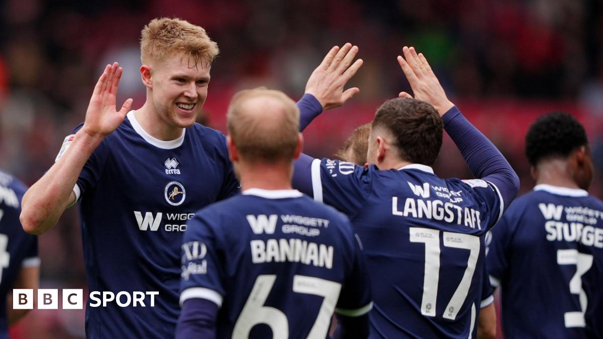 Middlesbrough 1-2 Millwall: Josh Coburn scores twice as Lions go second