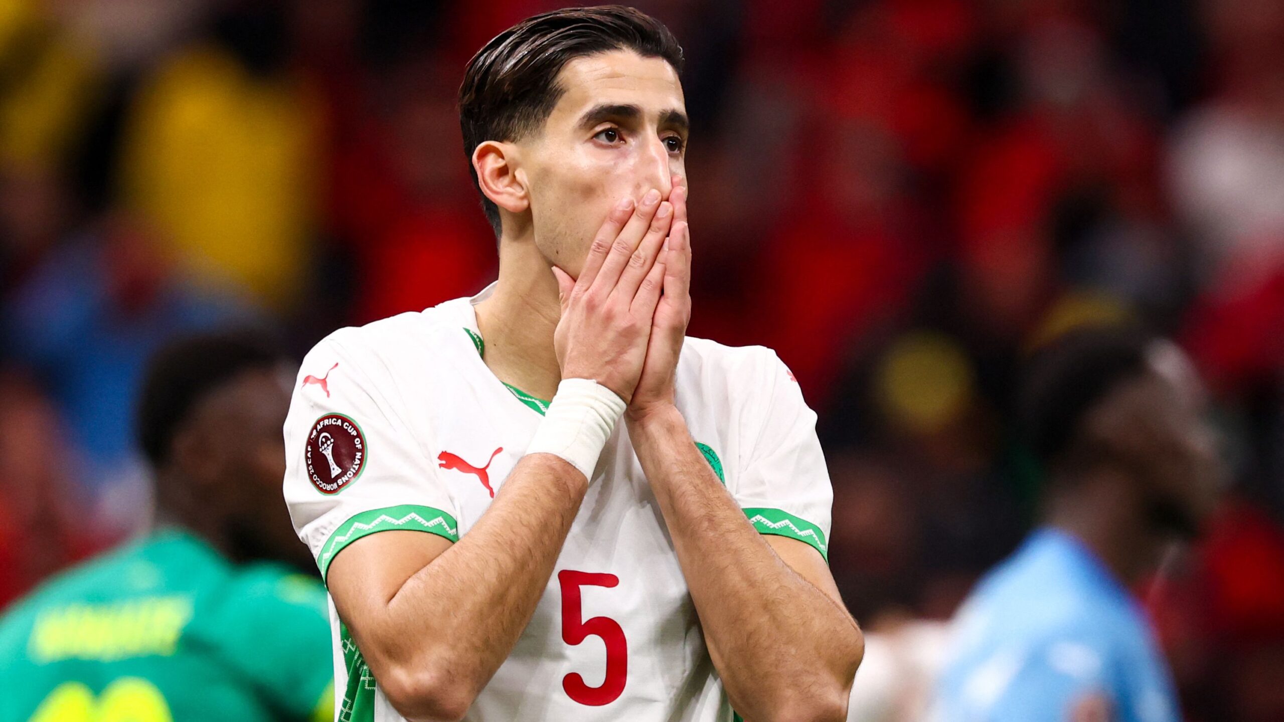 El entrenador del Marsella revela novedades sobre el estado de Akrad