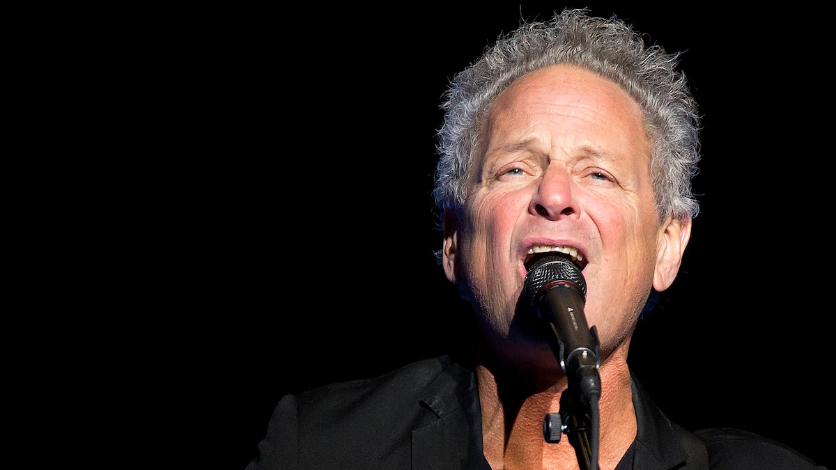 Lindsey Buckingham attacked by woman in Santa Monica – NBC Los Angeles