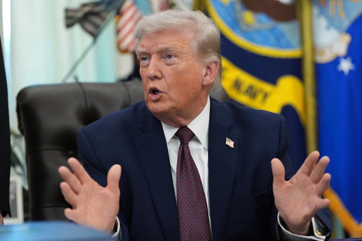 Dow S&P 500, Nasdaq futures slide on Trump’s national address on Iran