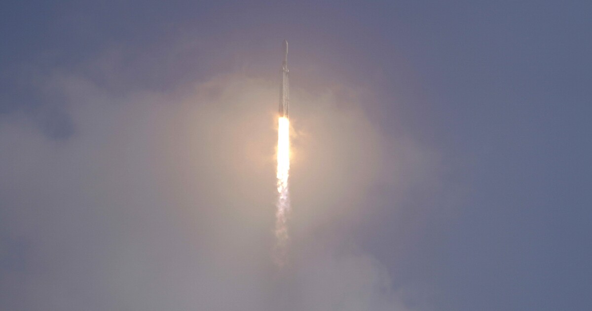 SpaceX scrubs Falcon 9 launch seconds before liftoff Sunday night